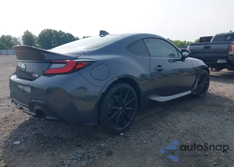 2024 Toyota Gr86 Premium from USA, damaged, VIN JF1ZNBE19R8753682